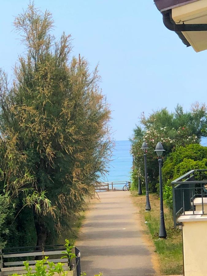 Domus Thalia Villa Sperlonga Exterior photo